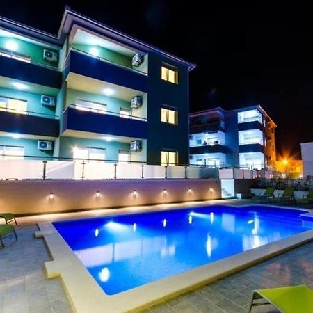 Apartment Mali San تروغير المظهر الخارجي الصورة